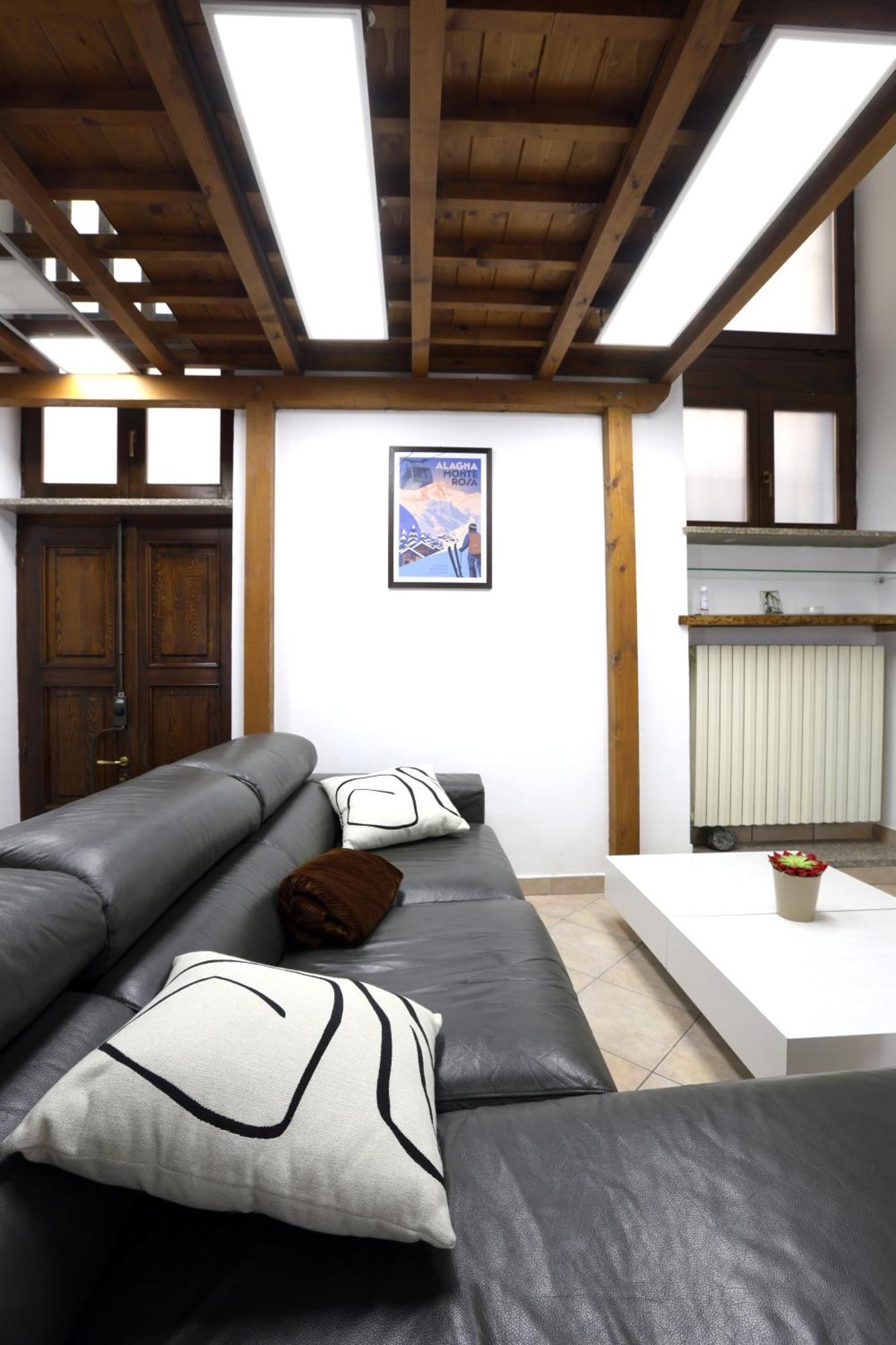 Loft Piazza Cavour Vercelli Exterior foto